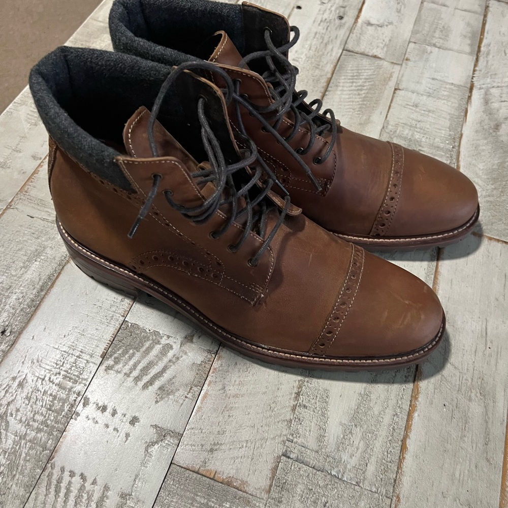 Johnston & Murphy Brown Leather Brogue Boots - Picture 3 of 7